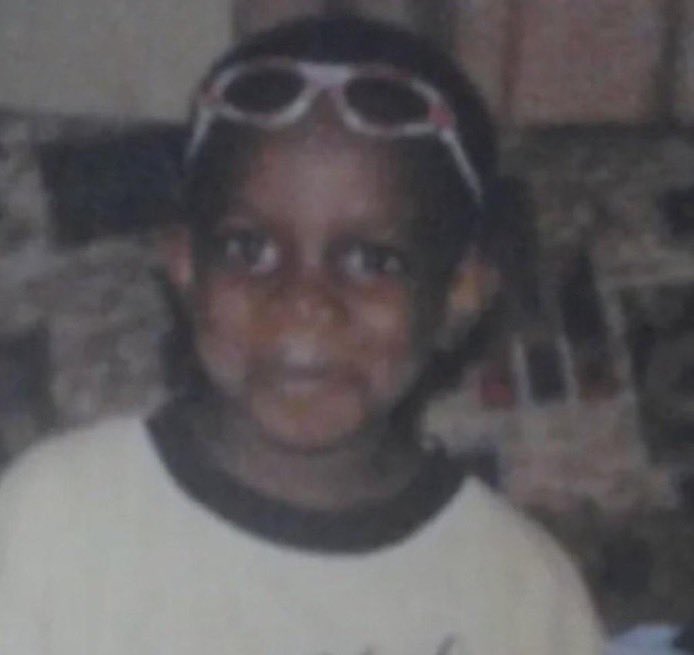 so you be water pikin amd you dey bring blessings? 🥹

use am for your papa house na, abi nor be your papa dey play draft for ogogoro joint?