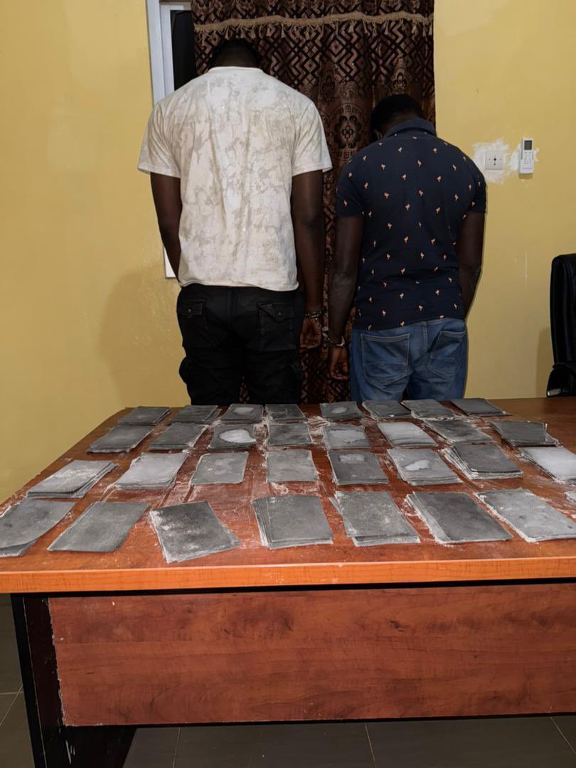 Douanes sénégalaises tweet media