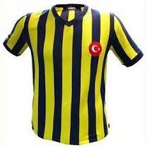 Topunuz bu forma yı haketmiyorsunuz,yeter artık...