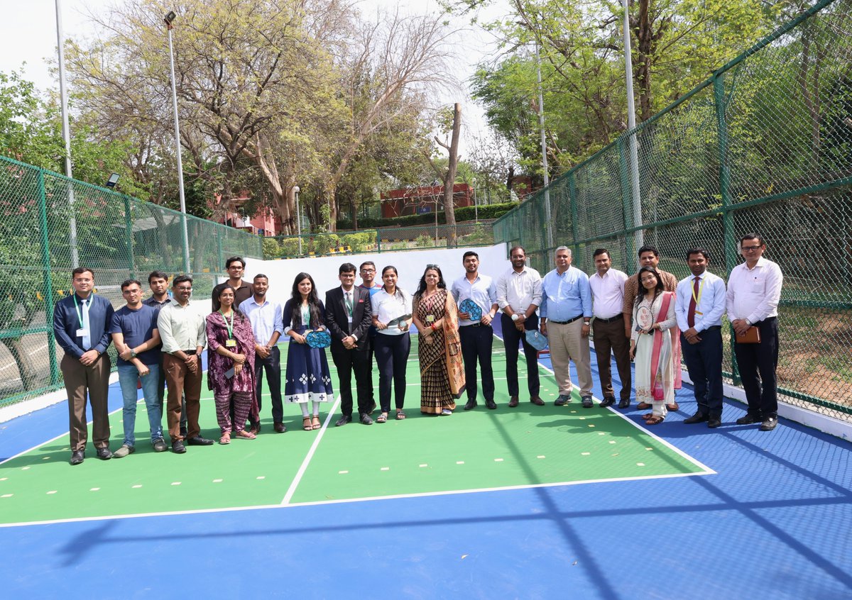 Officer Trainees - Indian Information Service 🇮🇳 tweet media