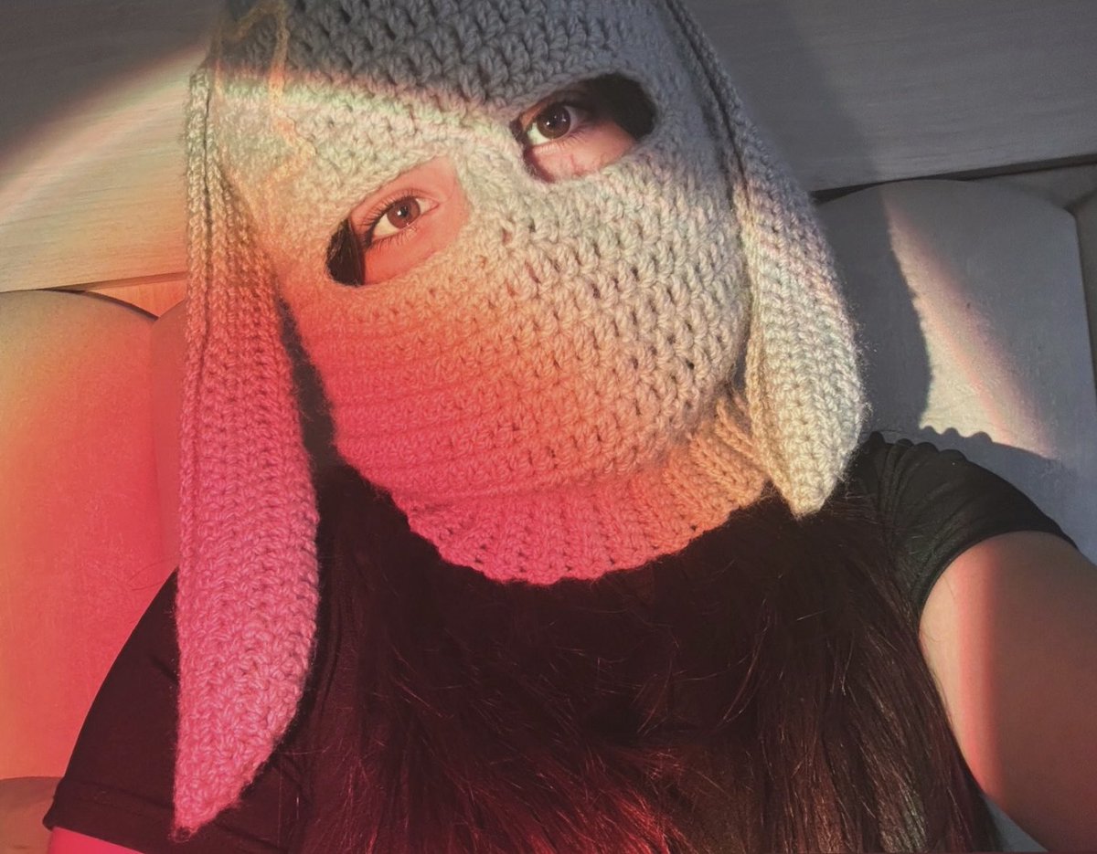 starvtuber 🦆 tweet media