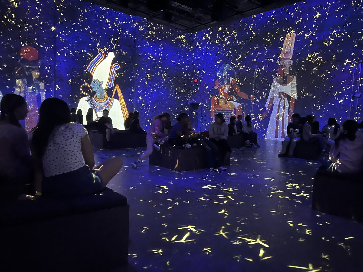 Woodlands Middle School tweet media