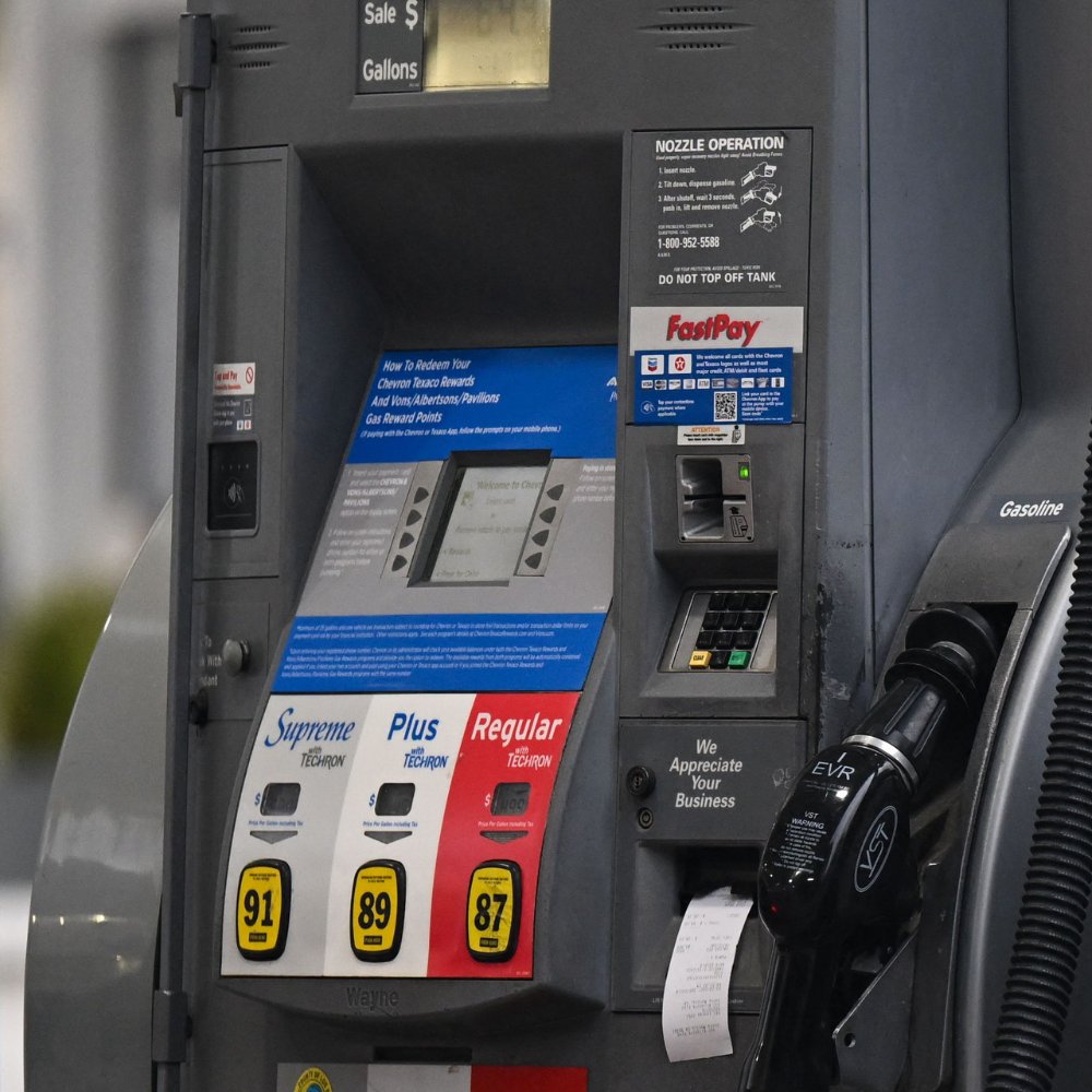 NEWSMAX's tweet photo. CALIFORNIA GAS PRICES: Fuel costs in California are soaring even more than in the rest of the U.S. due to several unique factors, with fallout from the war in Iran forecast to push pump prices in the state to $10 a gallon and jet fuel prices jumping 47% in just two weeks. MORE: https://t.co/P1p5fzprQL