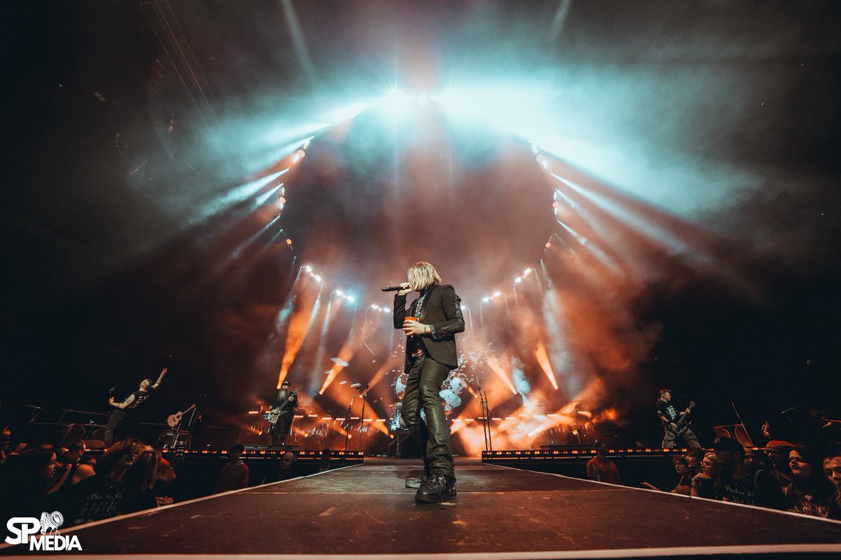 Three Days Grace tweet media