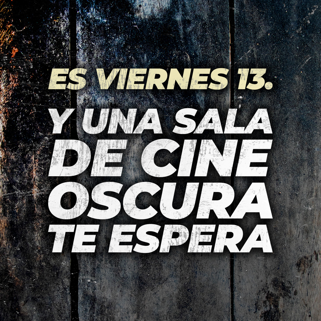 Cinepolis's tweet image. Hoy es #viernes13 y si te consideras un verdadero amante del terror, tienes que ir al cine hoy. 🔪 La película sigue siendo un secreto.  🤫 ¡Ve por tus boletos! 🩸👉 bit.ly/40NZz0x