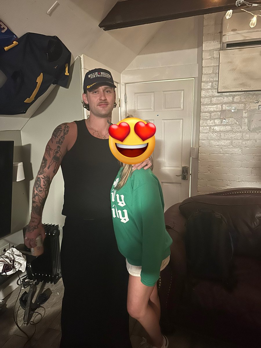 Deb “Bag” Higgins tweet media