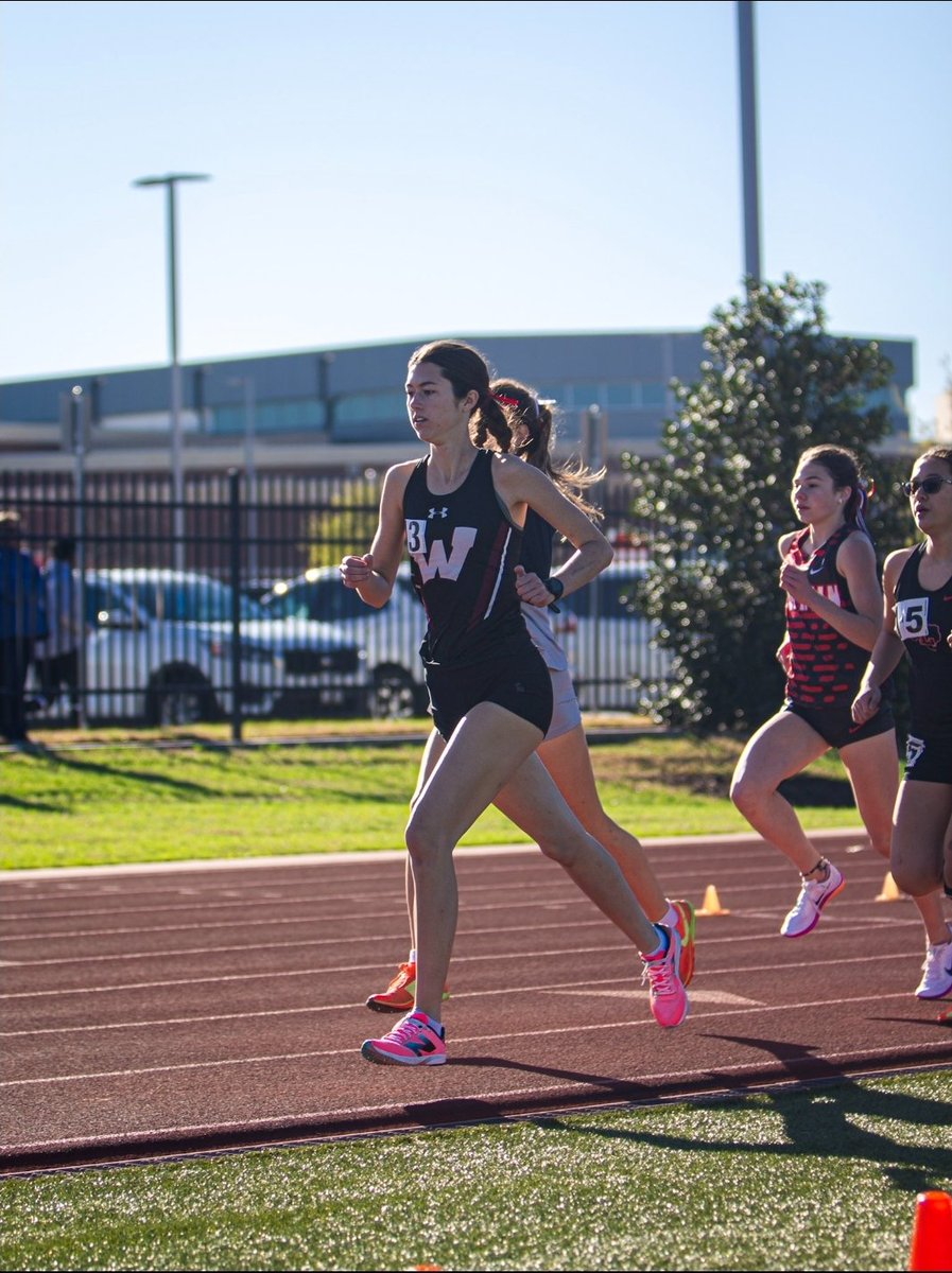 WylieXC_TF's tweet image. Our girls 3200m runners went #5, #7, and #8 all time this week. Congrats to Alexis Lee, Vanessa Vazquez, and Paige Orr on a great race!

#AHMO #GetOnBoard