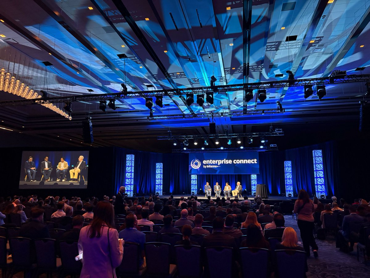 Agentforce Service tweet media