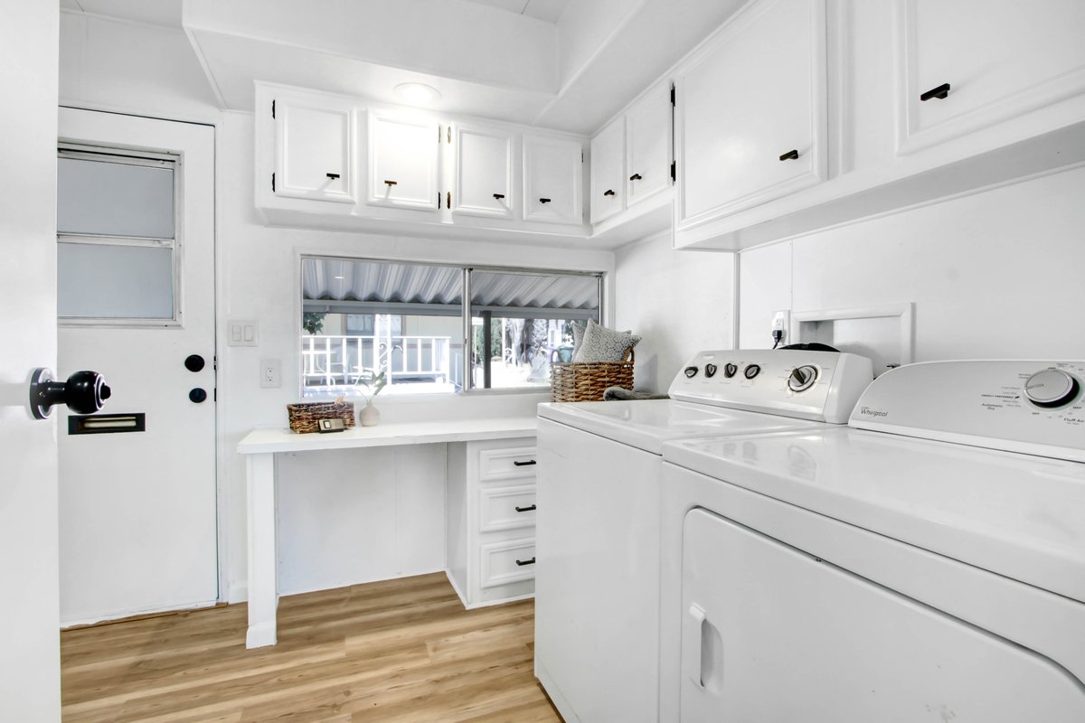 JoeHoms4RE's tweet photo. Cheers to the weekend! 🎉 Why not spend it where your heart feels at home? If you’re ready to unlock the door to your dream space, I’m here to help. Tap the link or message me—let’s get you moving! 🏠 #WeekendVibes #RealEstate #FindYourHome https://t.co/o1DAuBPkCJ