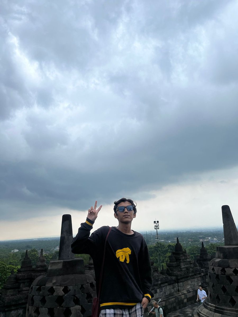 Feliciaa_Calista tweet media