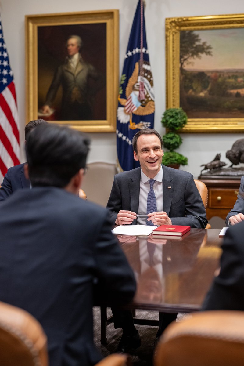 Director Michael Kratsios tweet media