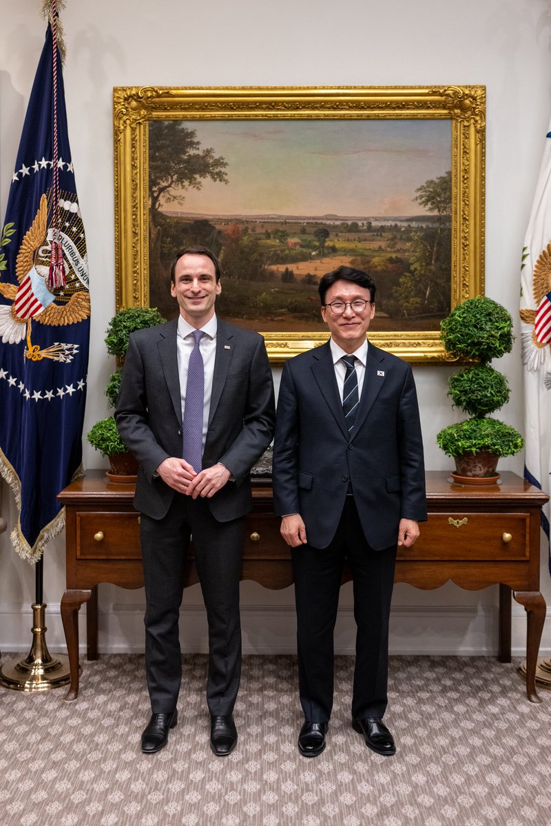 Director Michael Kratsios tweet media