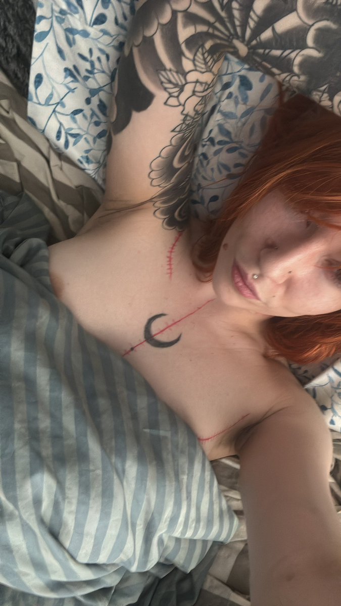 succubaprincess's tweet photo. Say “good morning goddess” 
Buy me coffee $succubakitten 

Findomme • payprincess • humanatm • paypig • finsub • worshipme • goddess https://t.co/y1HYUtmOAv