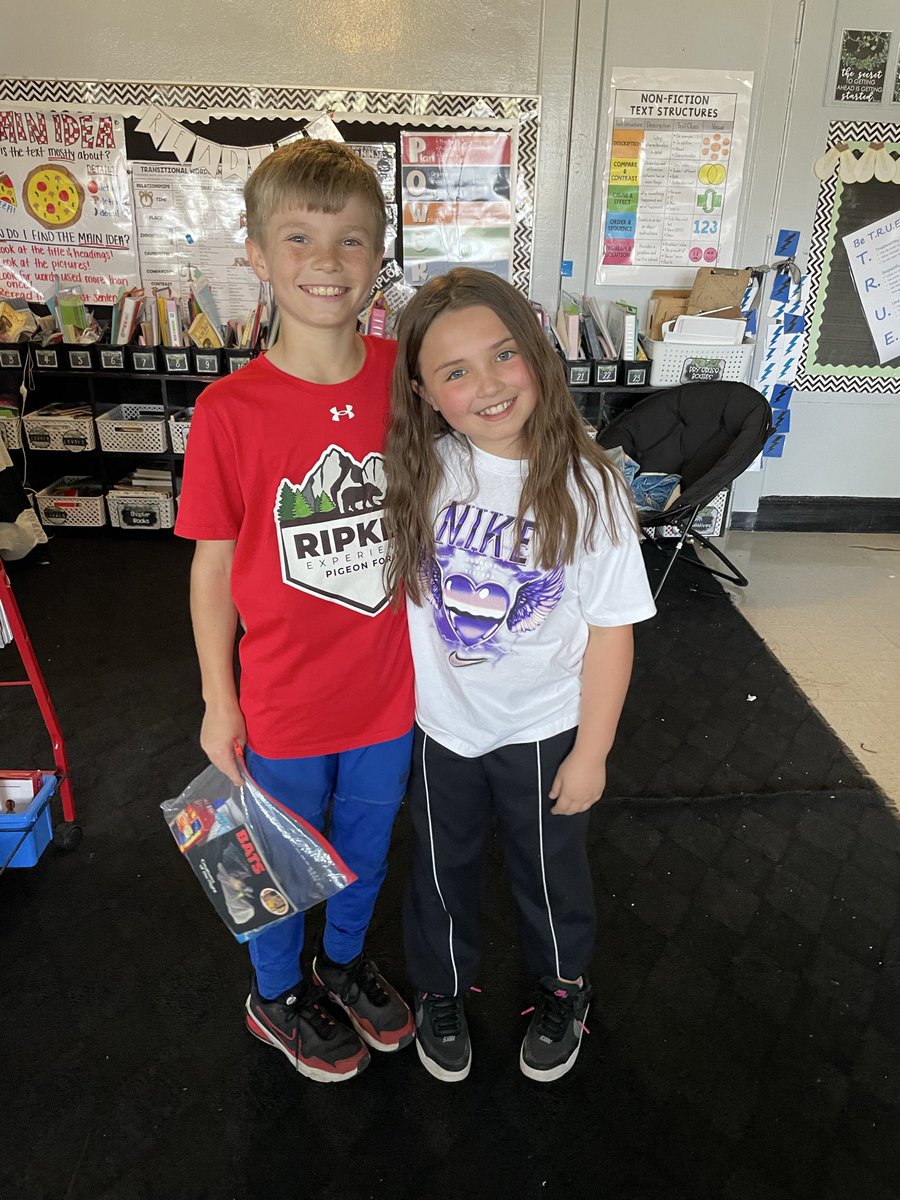 Campus School Library tweet media