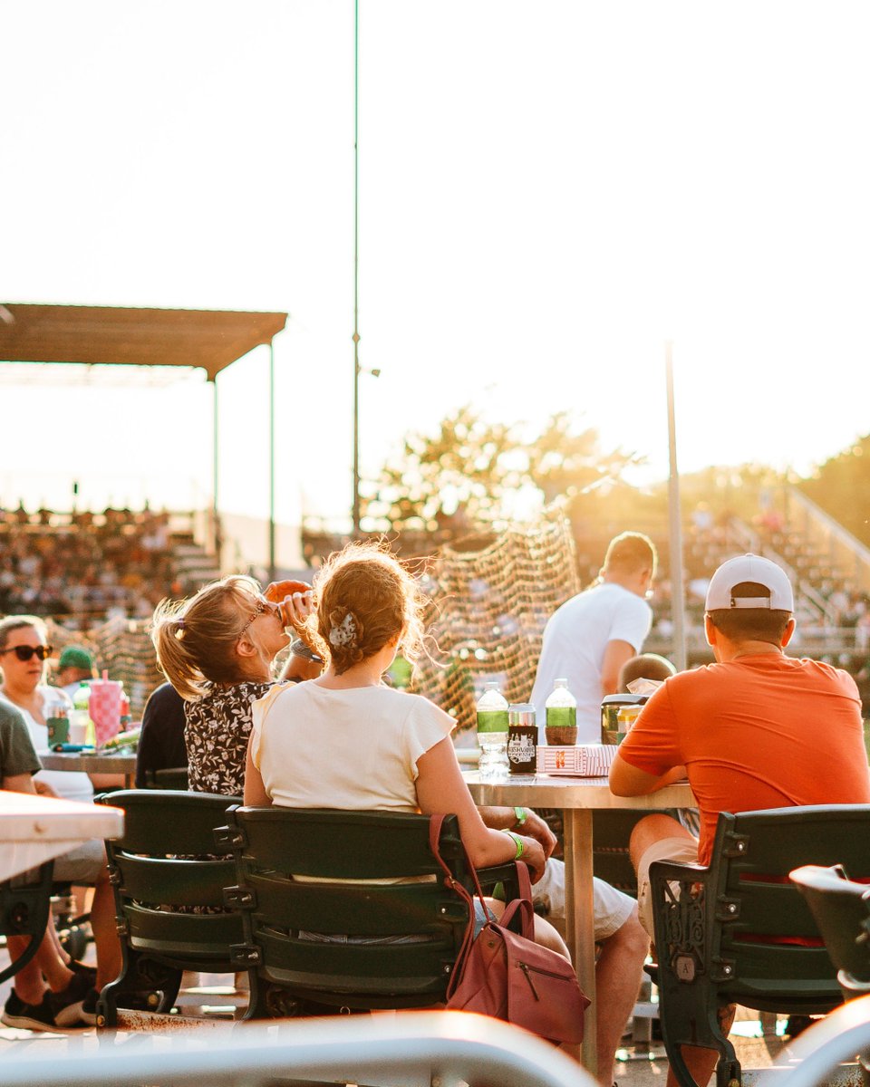 La Crosse Loggers Baseball Club tweet media