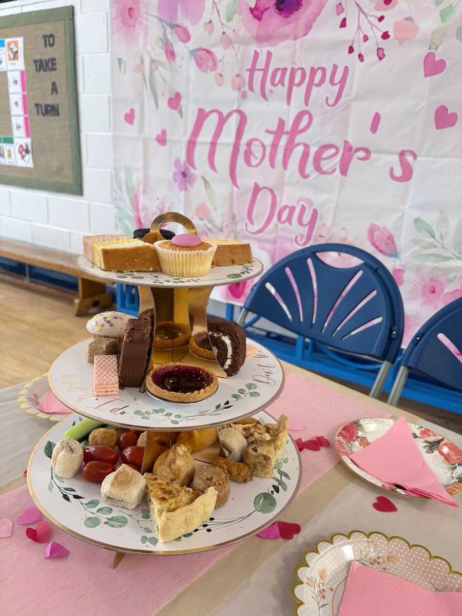 Benjamin Adlard tweet media