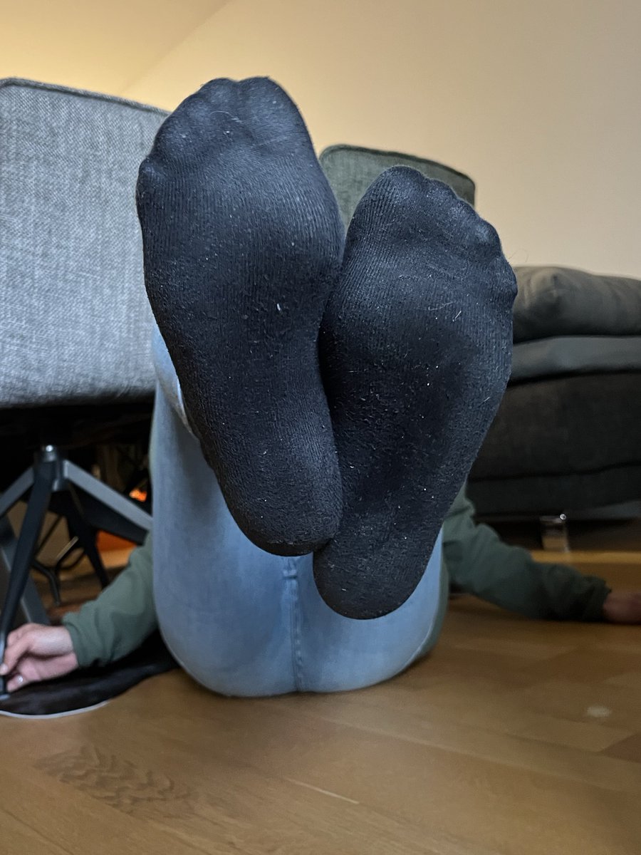 Hello weekend✨
Finally time for you L0*ers  to worship these pretty feet!

<a href="/sock_bitch98/">Your pathetic sockbitch</a> <a href="/Girls_n_socks/">girls'n_socks</a> 
<a href="/homofootius/">Foot Liquor</a> <a href="/goodrtboy90/">footboy69</a>