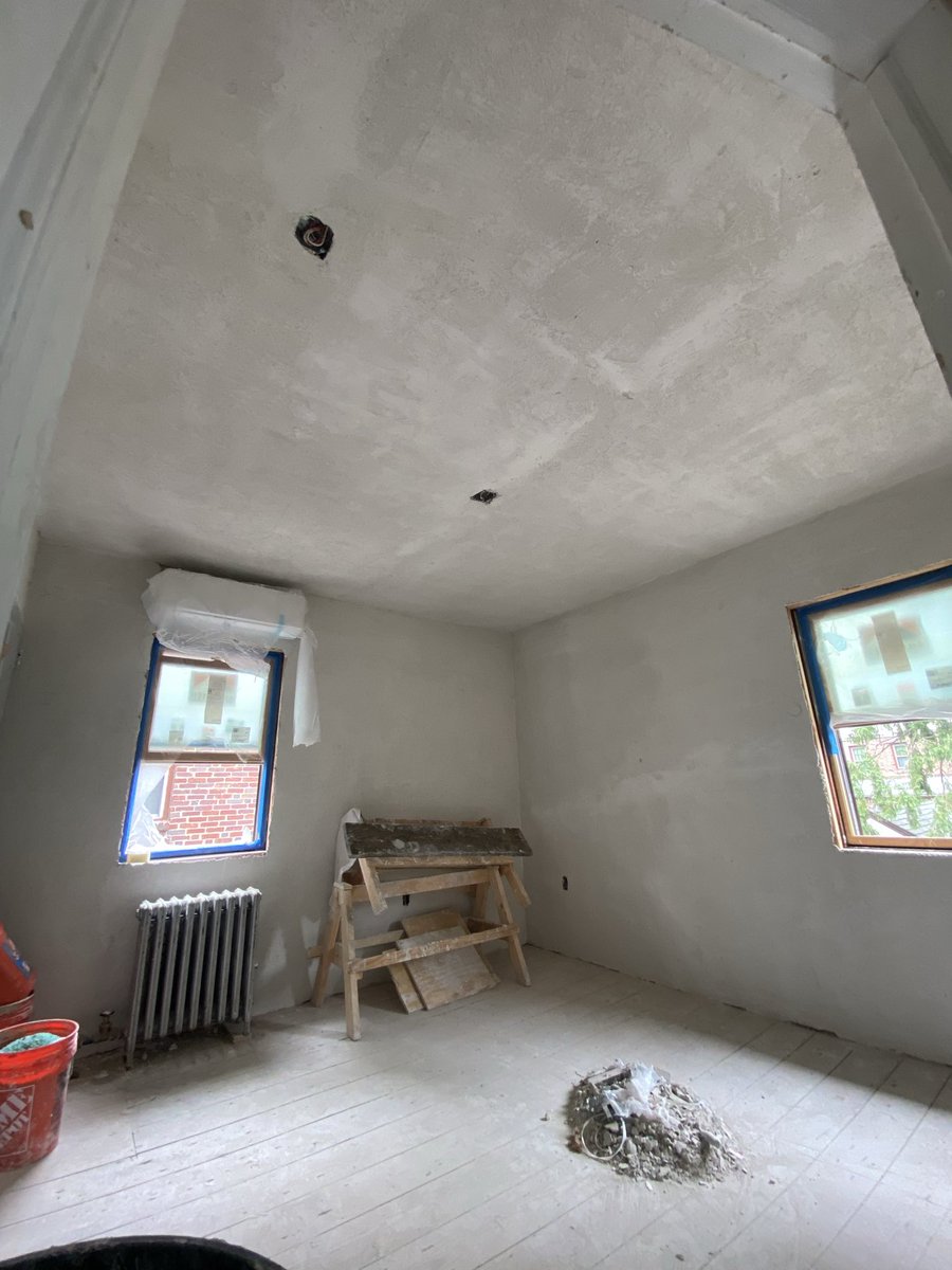 MrAlexanderV's tweet photo. #flashback to a residential restoration of a single family home in Flushing Village. The property had experienced fire damage and the owner chose to have our team restore it to its initial three coat lath and plaster system. #nycgeneralcontracting https://t.co/DapwOaEC3I