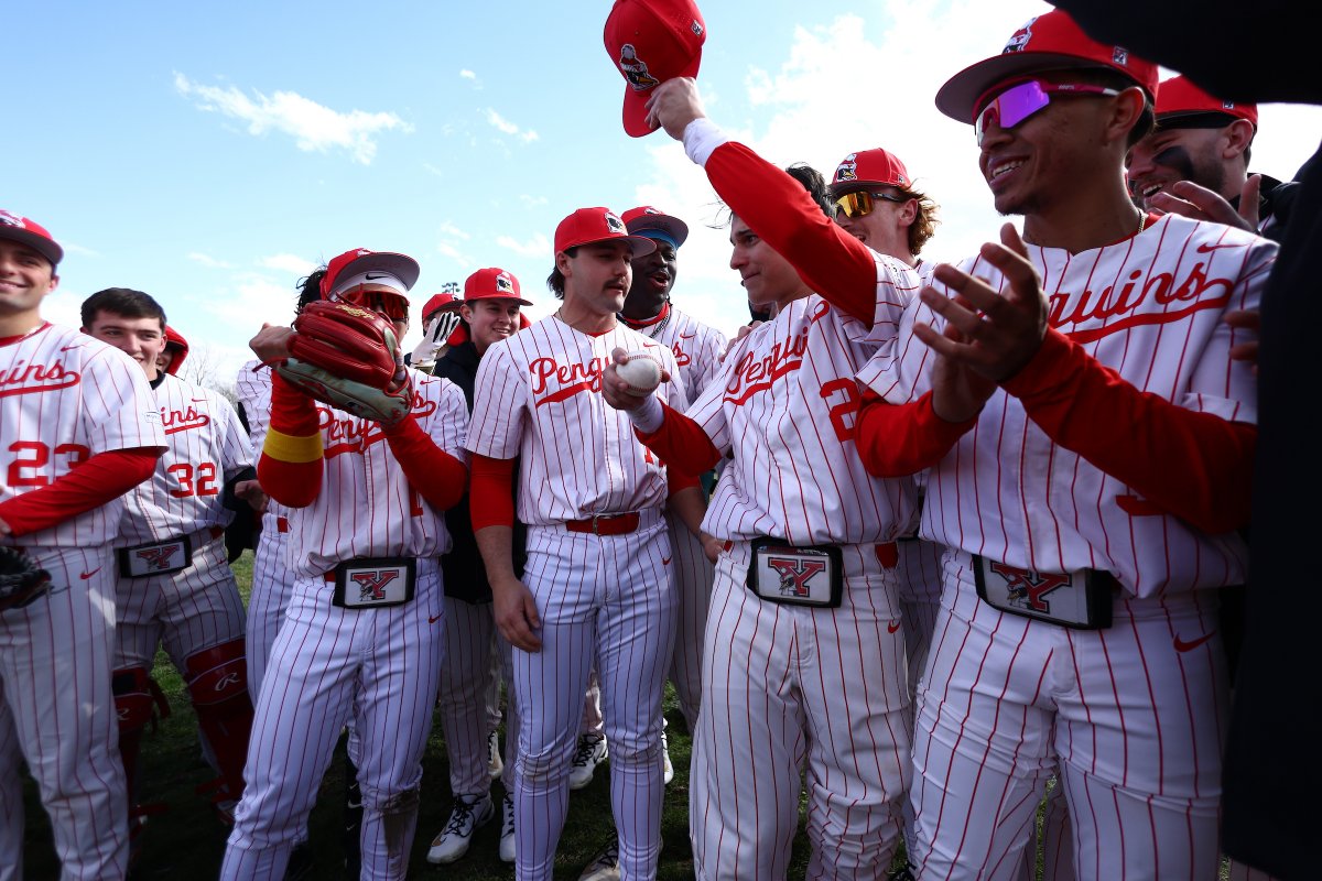 YSU Baseball 🐧 tweet media