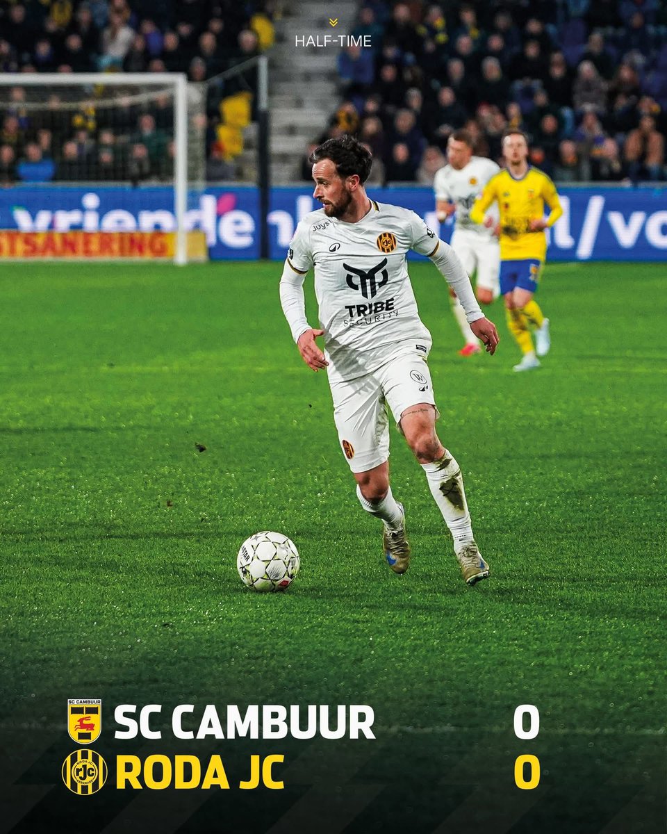 RodaJCKerkrade's tweet photo. โธ ๐ฅ๐จ๐ฆ๐ง๐ฆ๐ง๐๐ก๐ โธ
Geen hele grote kansen, maar het voetbal is zeker hoopgevend. Daarmee prijkt de brilstand op het scorebord.
45+1. | 0-0 | #CAMRJC
๐https://t.co/PI5xbDIoJm https://t.co/hIUkuBwFO5