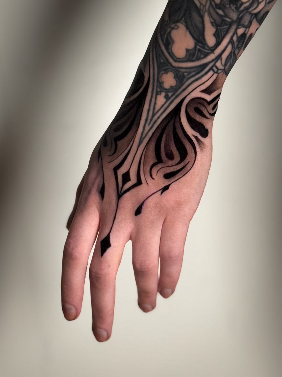 𝑊𝑖𝑐𝑎𝑠𝑠𝑜 tweet media