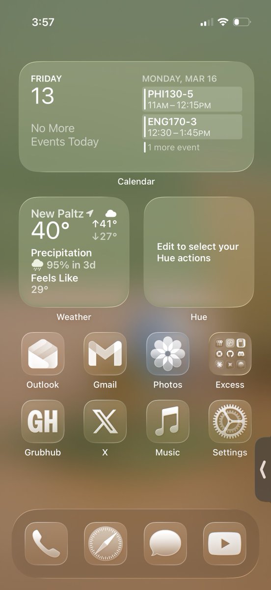 KieranBLK's tweet image. This actually looks so good but it’s so expensive (battery), and the settings icons follow it, which is so damn infuriating.