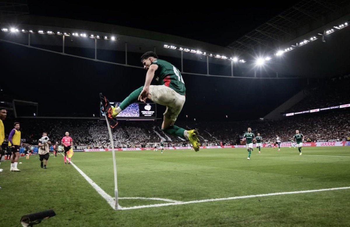 talys 🐒 tweet media