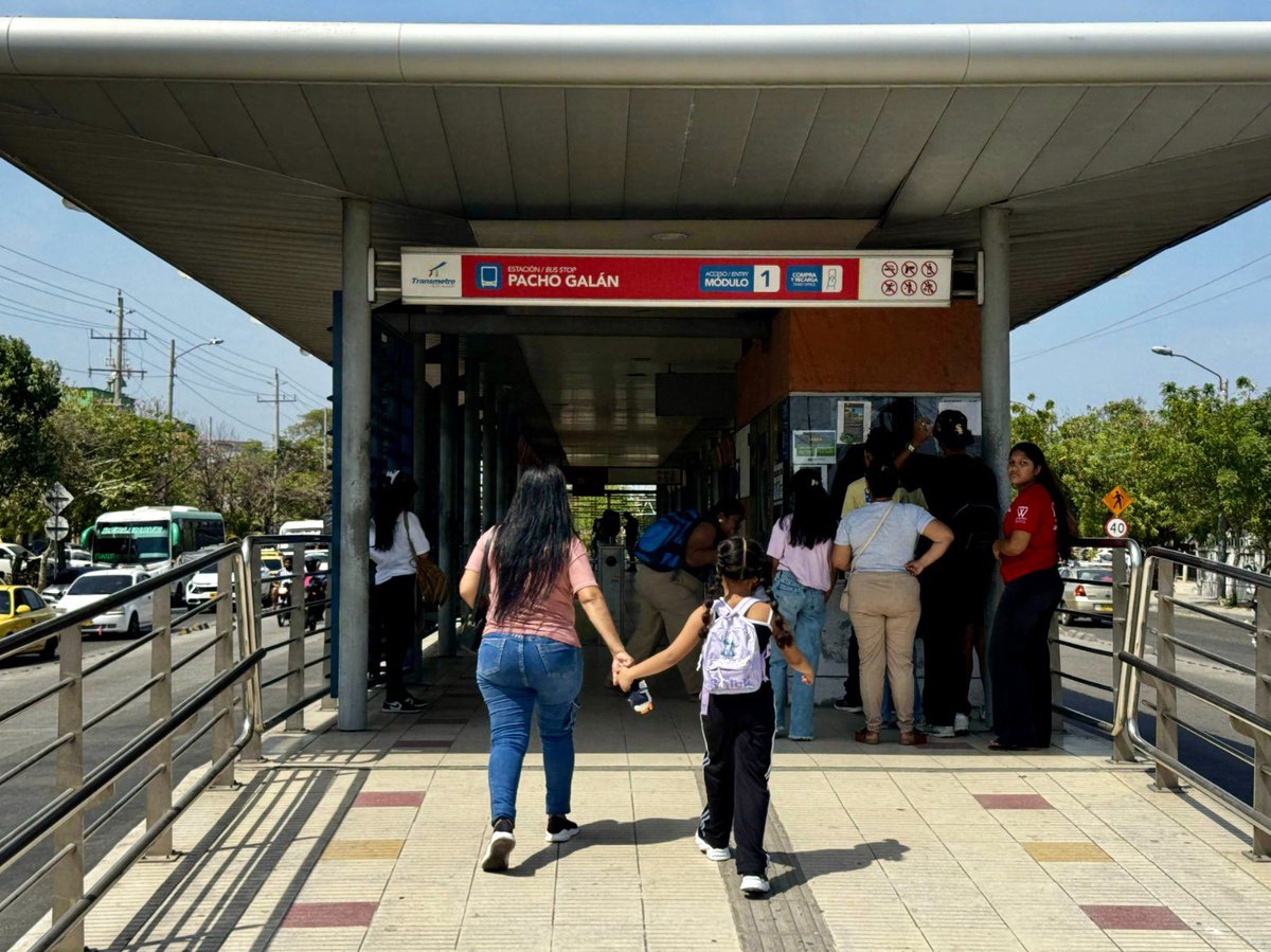 Transmetrobaq tweet media