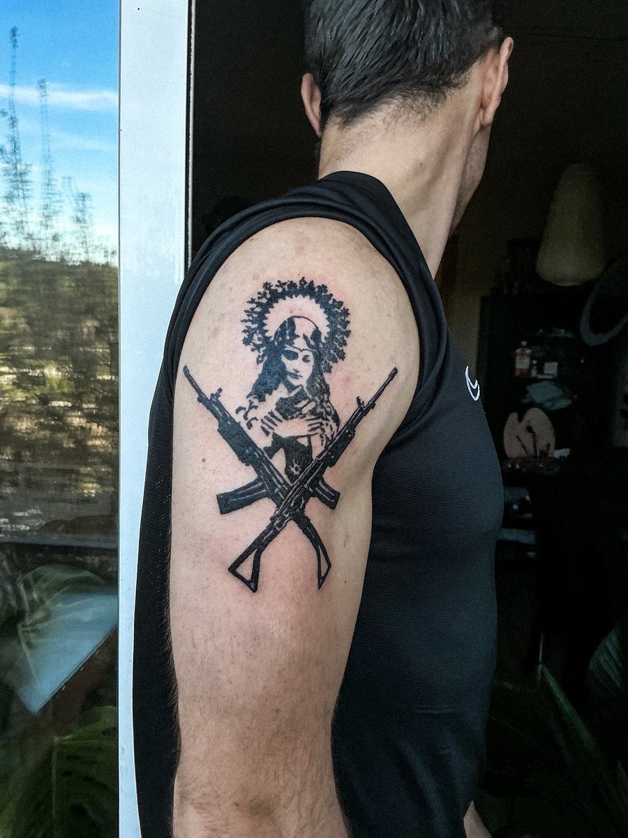 ✰ LCR ✰ tweet media