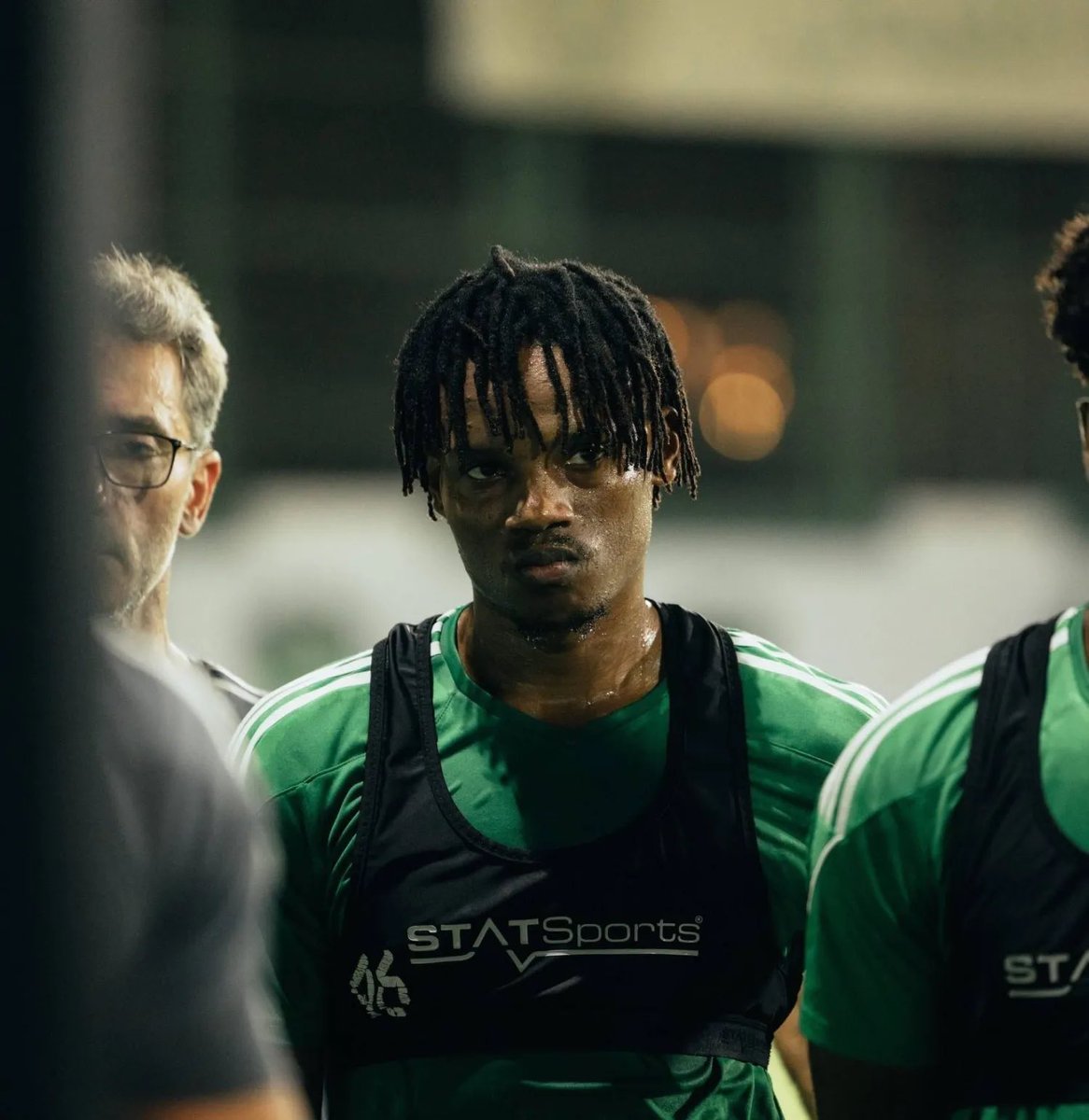 عمرو tweet media