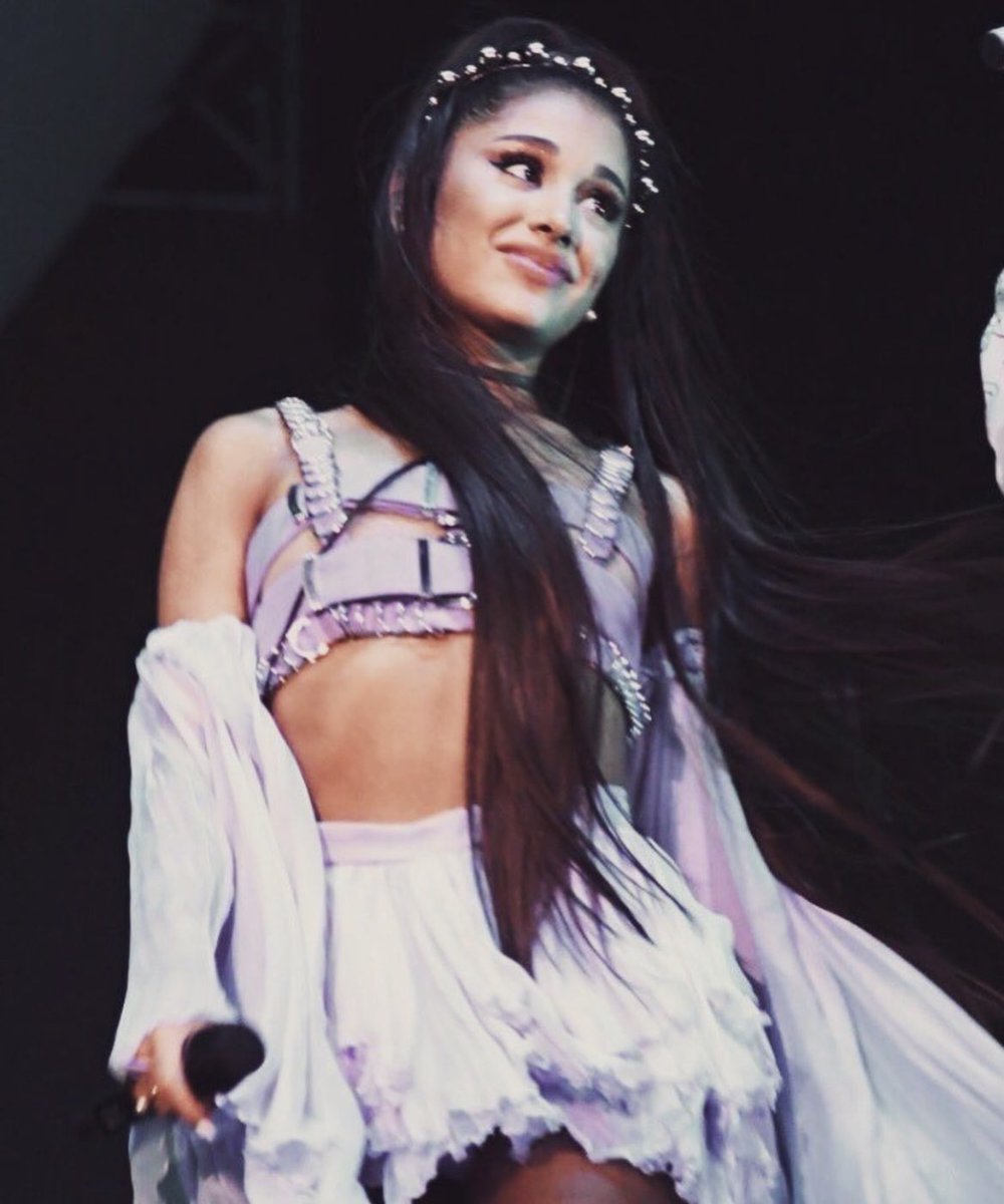 thinking about the tour…<3 #arianagrande