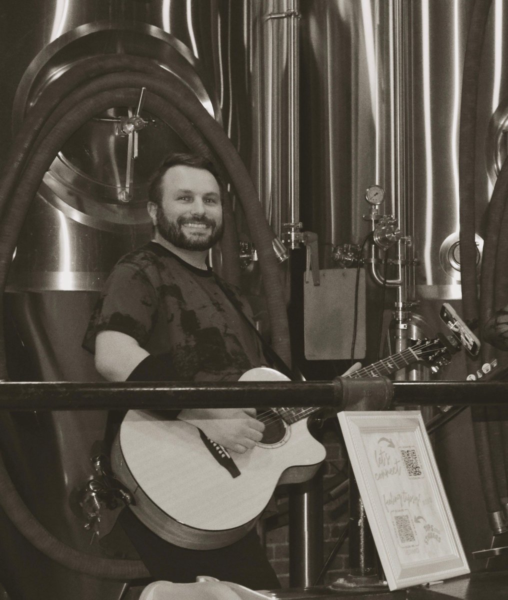 AlexanderRaimo's tweet photo. Had a fun night at Battle Brewing in Toms River!  Thank you everyone who came out!! @prsguitars #njlivemusic #njmusic #acousticduo https://t.co/byztWECUTZ