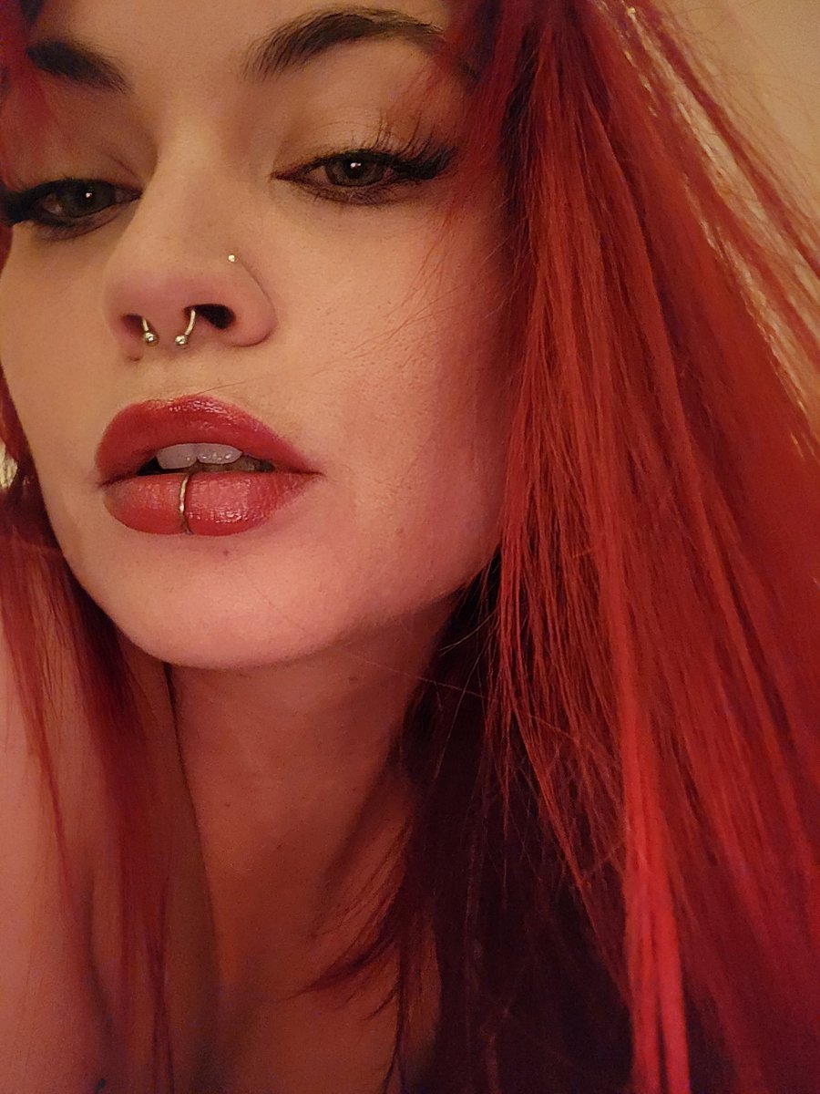 ludmilavontease