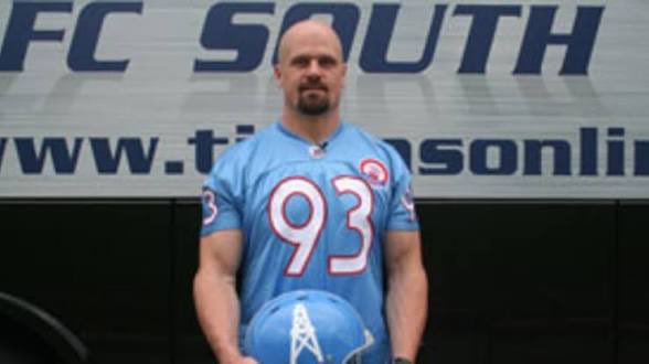 Literally nobody cared anout the Titans wearing the oiler throwbacks in years prior until JJ Watt decided to go on bird app and complain about it. Everyone been riding that wave since 😭  #TitanUp