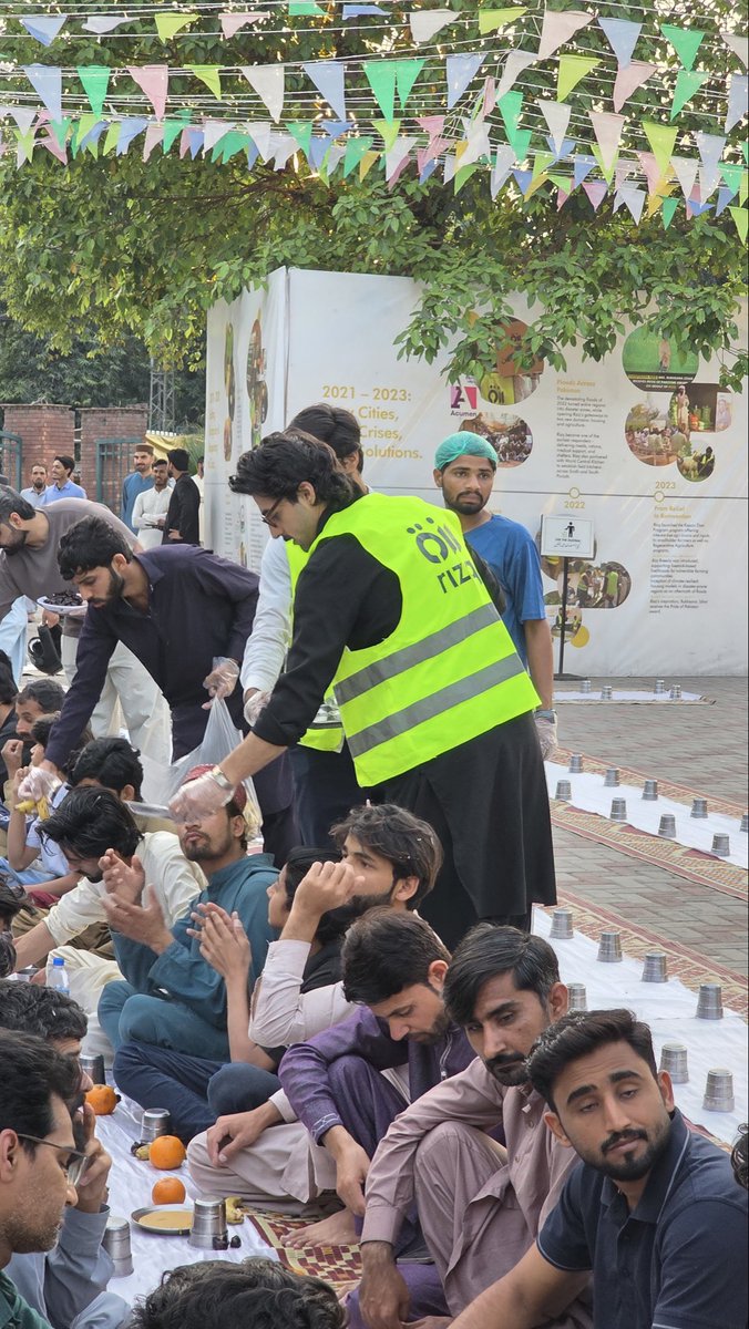 Nameer Khan tweet media