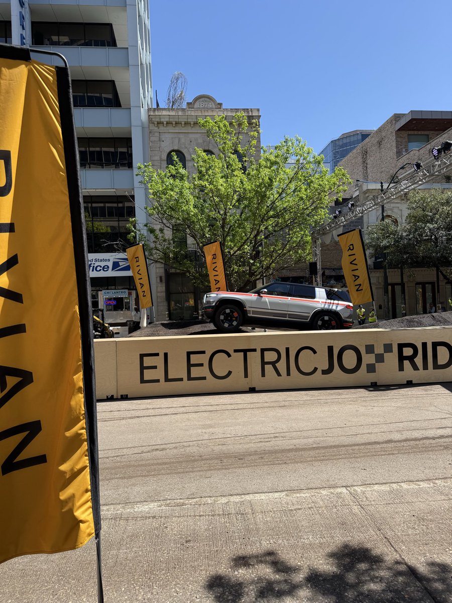 Devin the Dad tweet media