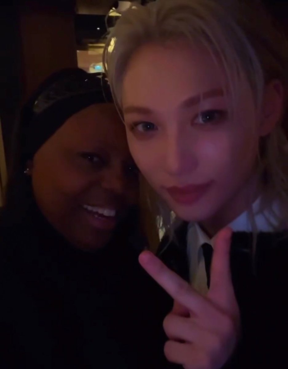 felixssource's tweet photo. Pat McGrath, the world's most influential and in-demand makeup artist, shares a video with #FELIX on Instagram! https://t.co/GVZ4A7DMFT