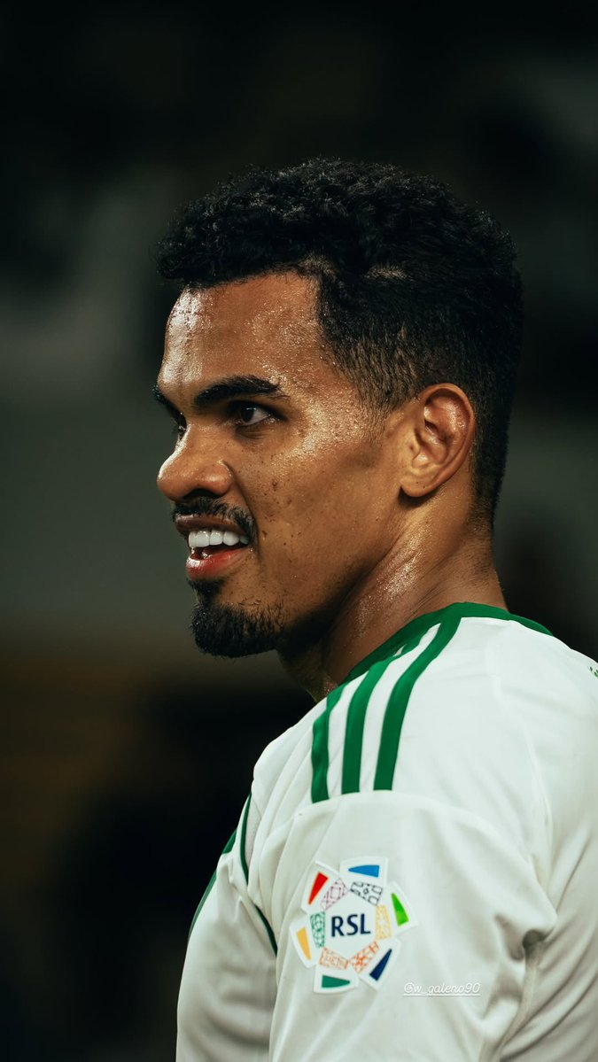 عمرو tweet media