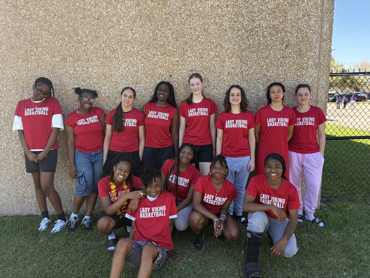 Dulles Girls Basketball 🏀 tweet media