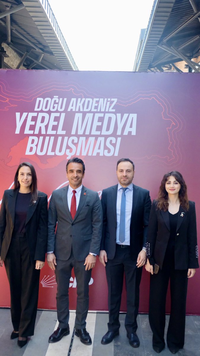 bilgehatalmis's tweet photo. Sayın Genel Başkan yardımcımız @eczburhan öncülüğünde gerçekleştirilen Doğu Akdeniz Yerel Medya buluşmasına katıldık. https://t.co/tjLSwNk8jS