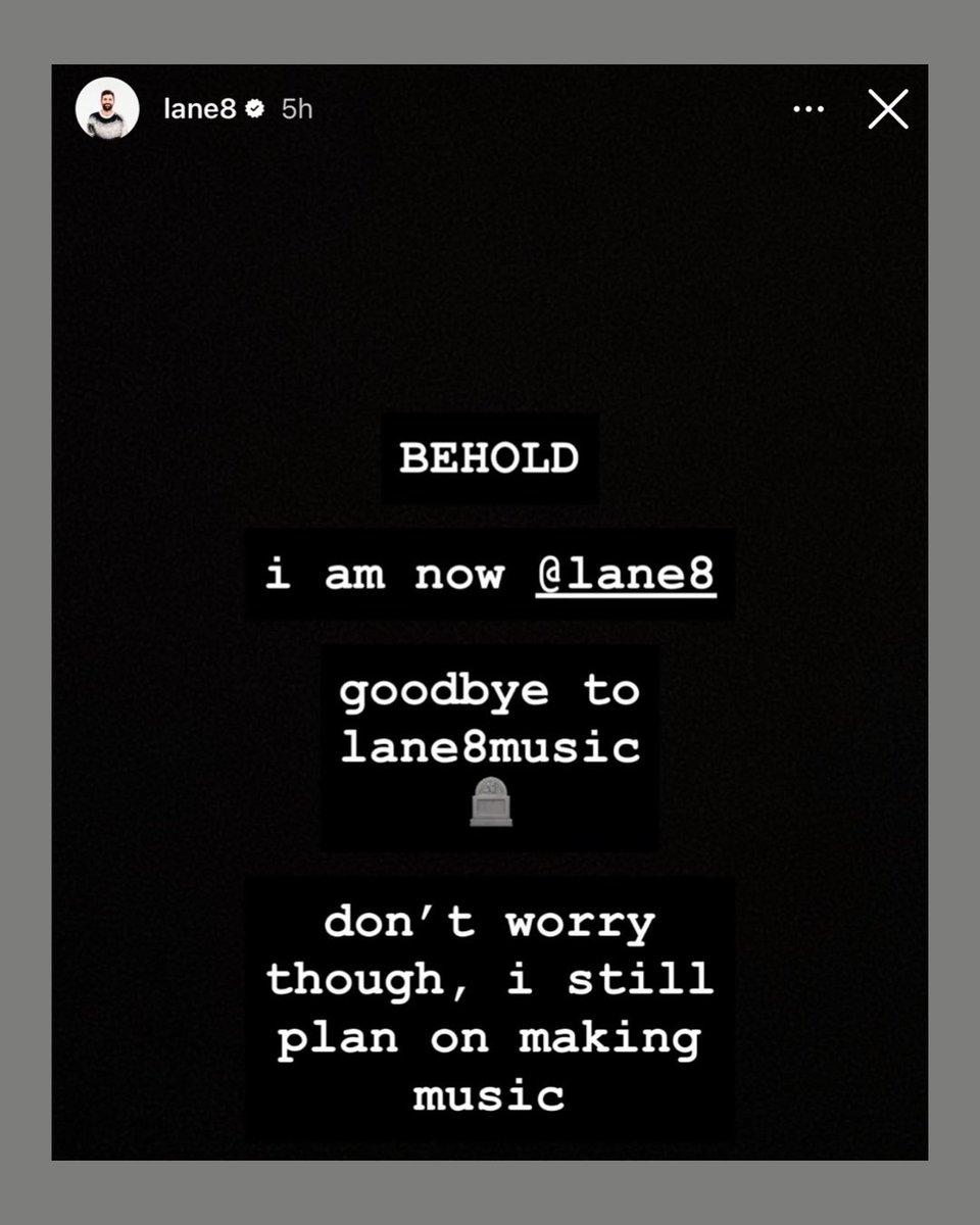 Festive Owl tweet media