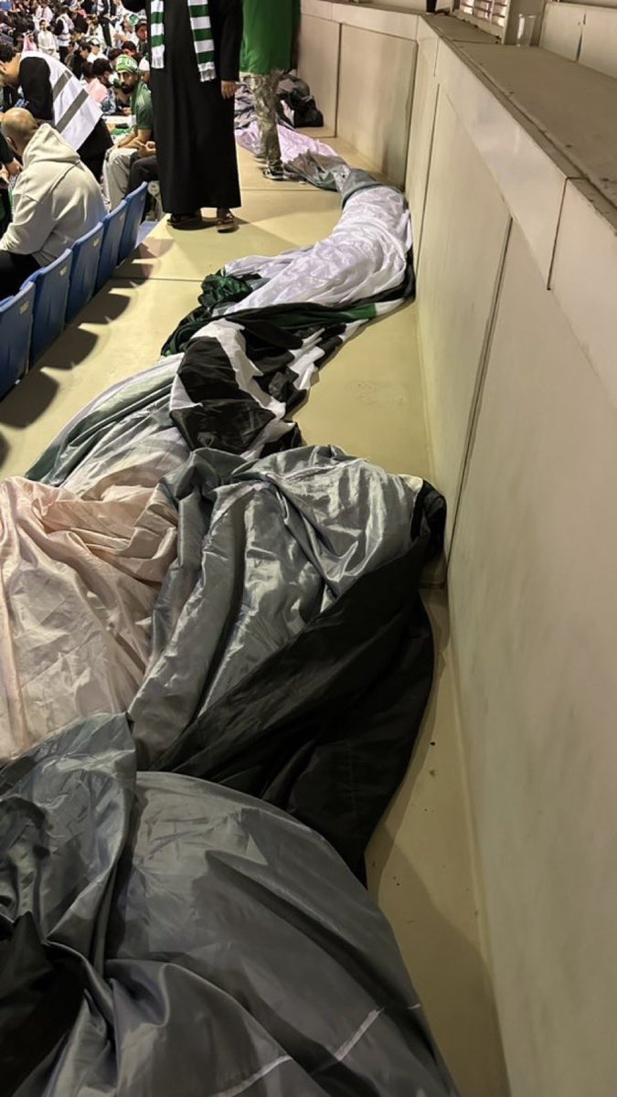 دحــمــي tweet media