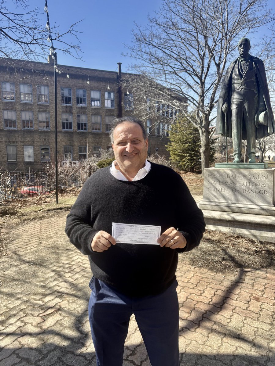 JoeBaldacci's tweet photo. We officially submitted our signatures and are on the ballot! Thank you for all the grassroots support— from the dozens of volunteers who circulated petitions to the hundreds of voters who listened to our vision. I’m in this to race for you. We’re gonna fight to lower health care costs, make life more affordable for Mainers, and ensure that Paul LePage goes back to Florida for good in November.