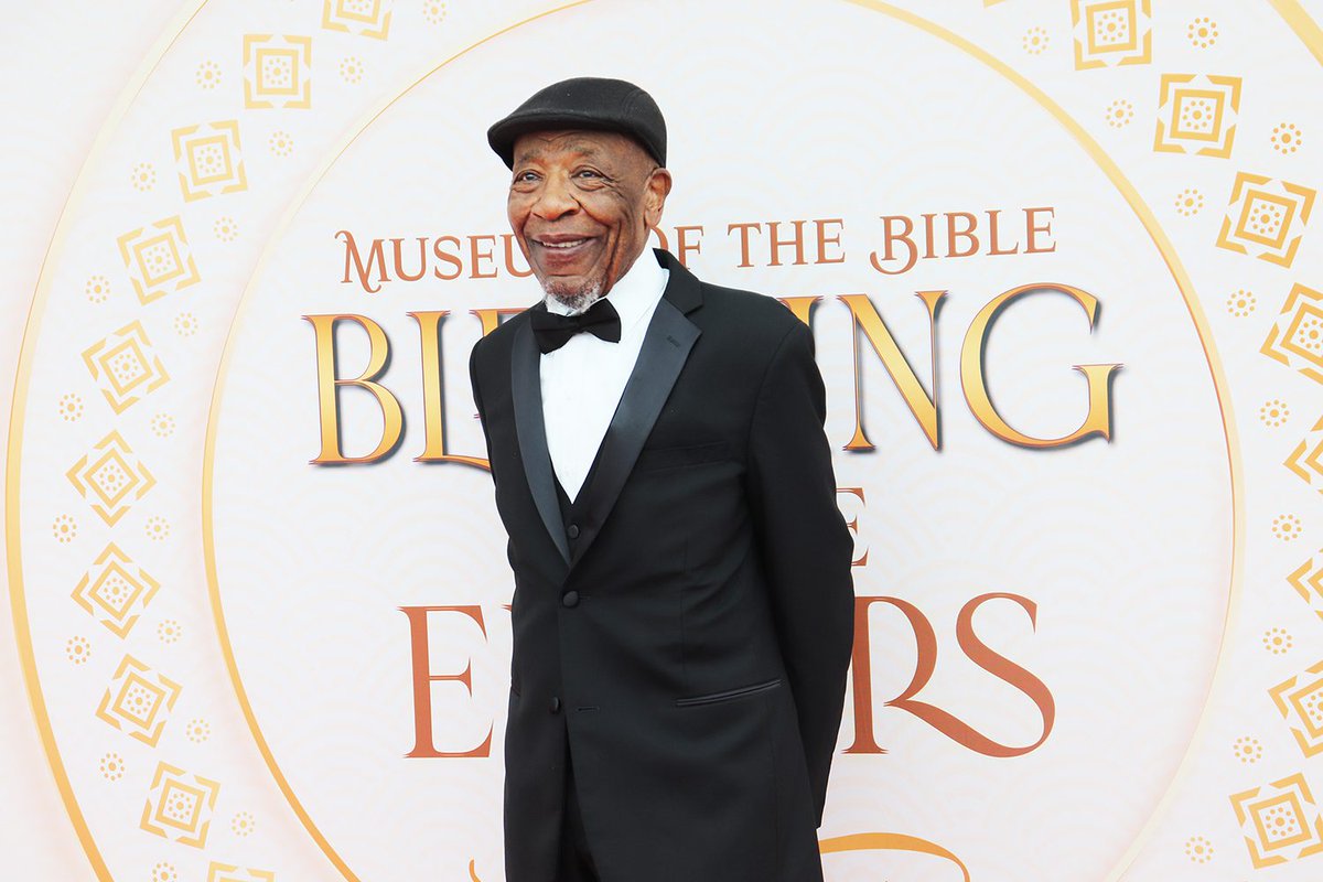 Adelle Banks tweet media