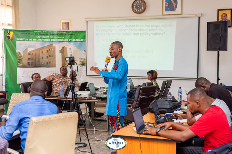 ANAPRI_info's tweet photo. Yesterday, #CommunicationForImpact was the focus of the training session facilitated by @AdetolaOyegbile, as we continue our mission in #DRC. The session engaged participants in practical discussions on how  communication can strengthen policy influence of research institutions. https://t.co/sC1RbiqgMN