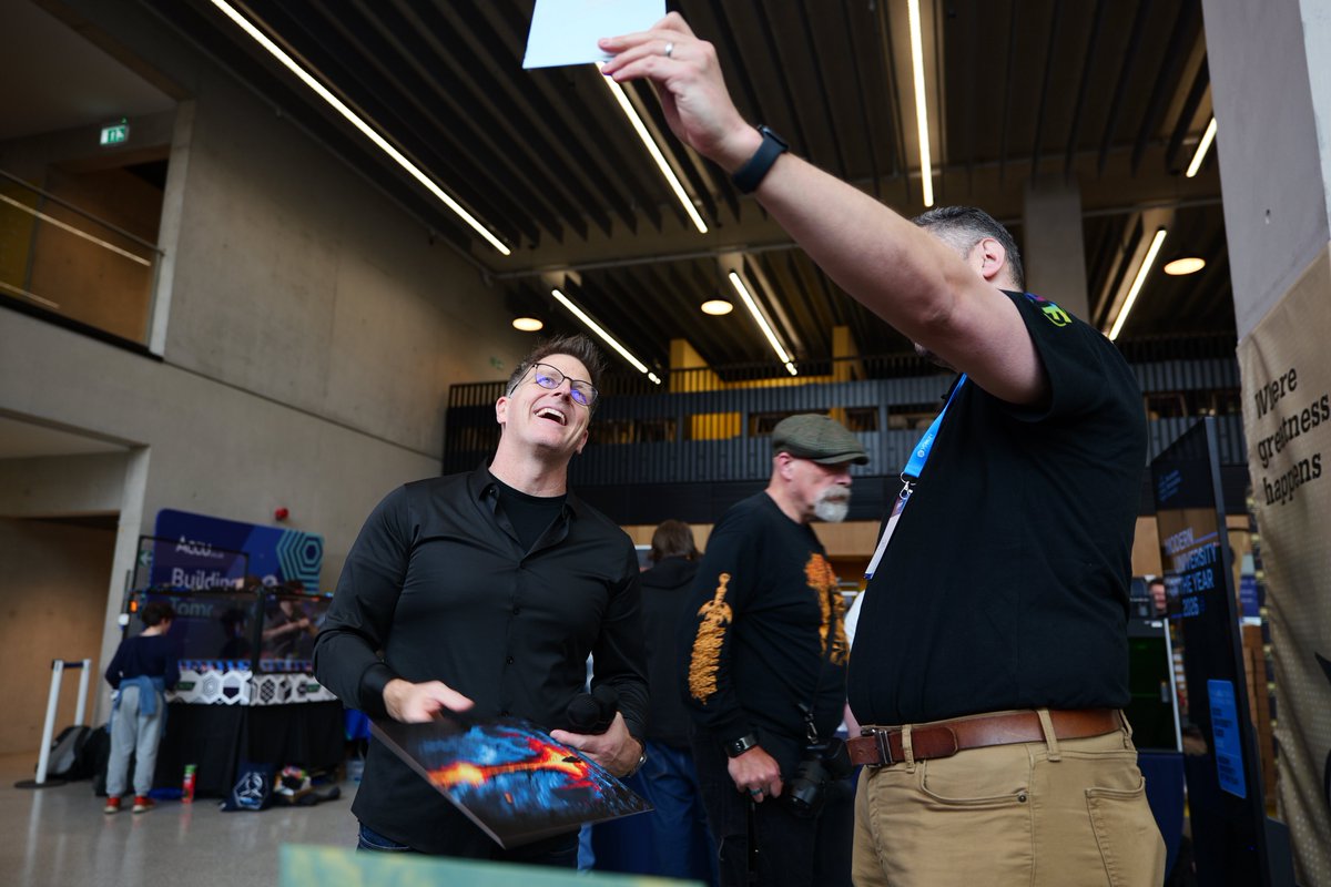 Danny @ NeoKoi Prints tweet media