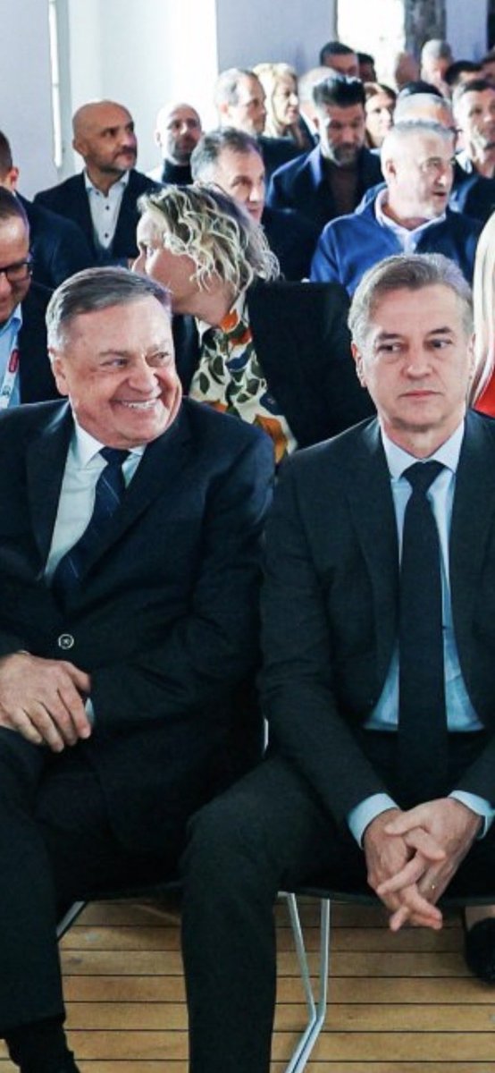 Za kozlat 🤮🤮🤮