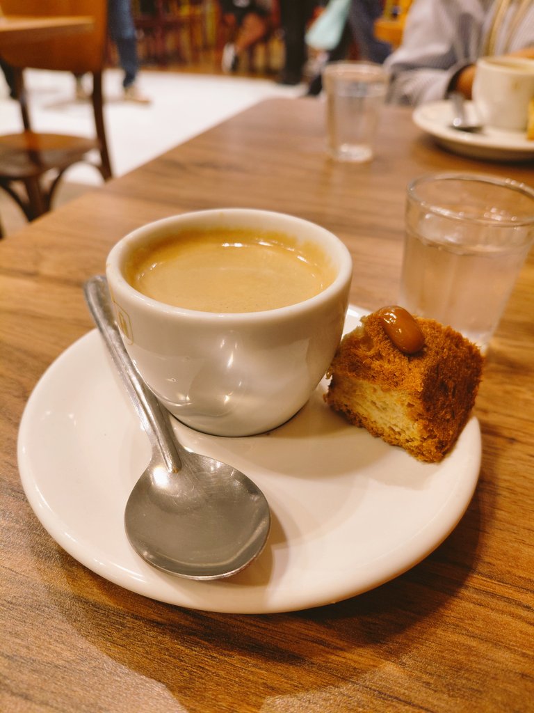 NandoRucker's tweet photo. Almoço de Domingo! https://t.co/eFOGgTgruD