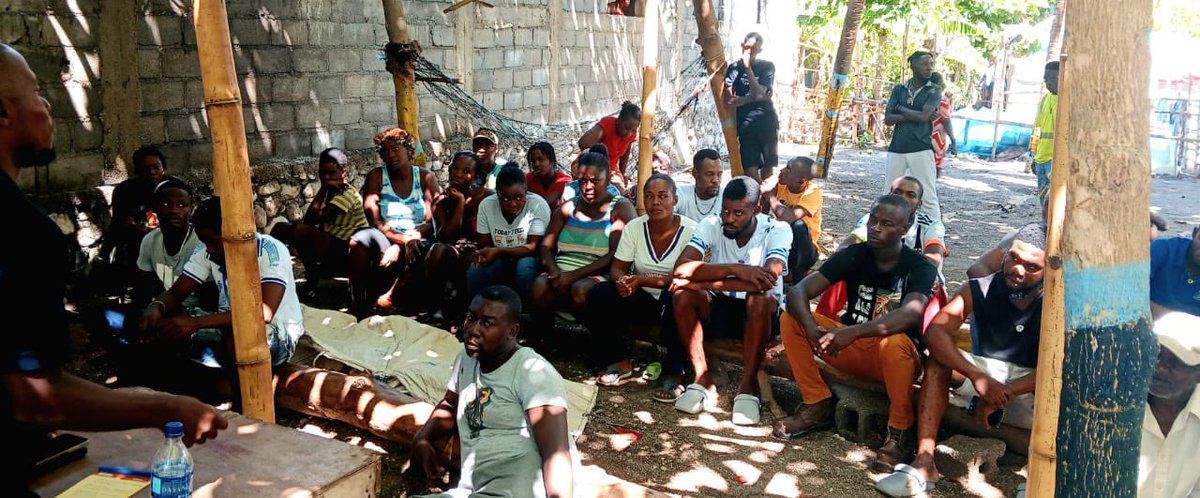 rnayiti22's tweet photo. Après Les Cayes,Camp-Perrin et Port-à-Piment,la Coordination Sud du Renouveau National était à Tiburon, ce 13 mars pour poursuivre sa campagne de structuration et présenter sa vision à la population.Dans chaque section communale, notre engagement reste le même:Proximité et Action https://t.co/ucCbFYiAy6