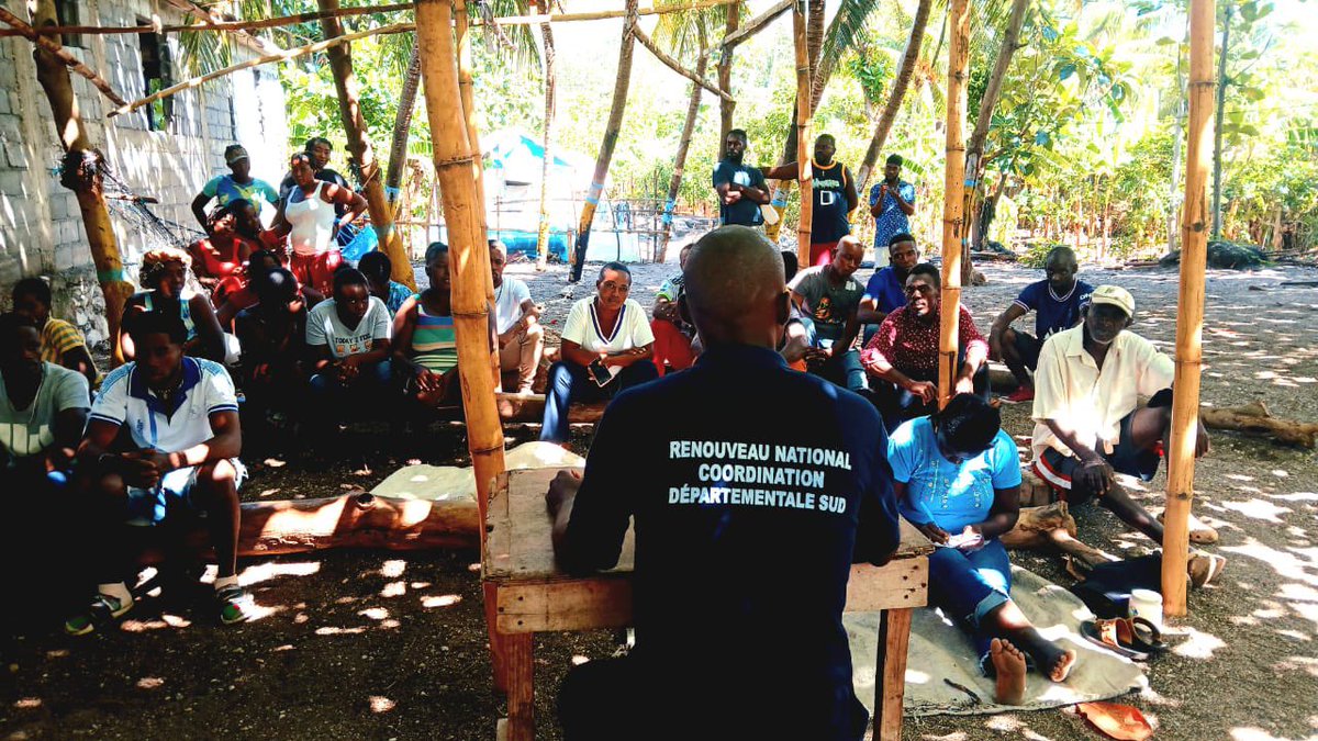 rnayiti22's tweet photo. Après Les Cayes,Camp-Perrin et Port-à-Piment,la Coordination Sud du Renouveau National était à Tiburon, ce 13 mars pour poursuivre sa campagne de structuration et présenter sa vision à la population.Dans chaque section communale, notre engagement reste le même:Proximité et Action https://t.co/ucCbFYiAy6